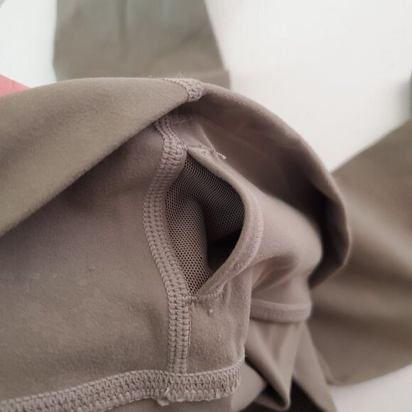 Zyia Active Cropped Leggings 4 Soft Moss Green - Picture 5 of 8